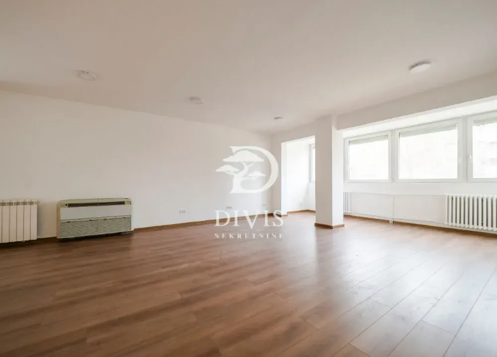 Sale, four bedroom apartment, 104m², Novi Beograd Blok 62, Novi Beograd Sve Podlokacije