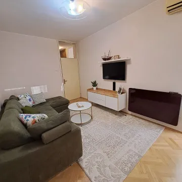 Prodaja, dvosoban stan, 65m², Gintaš, Podgorica - image 2