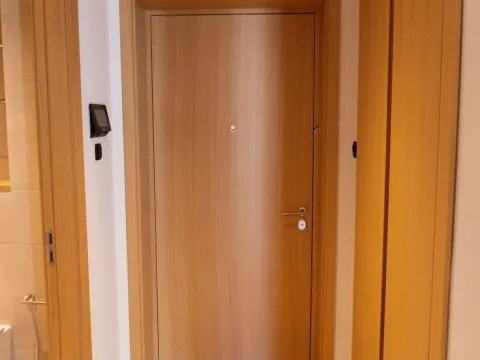 Sale, one bedroom apartment, 55m², Tivat, Crna Gora - image 13