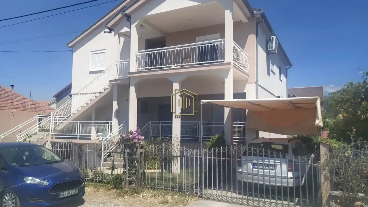 Prodaja, kuća, 320m², Konik, Podgorica