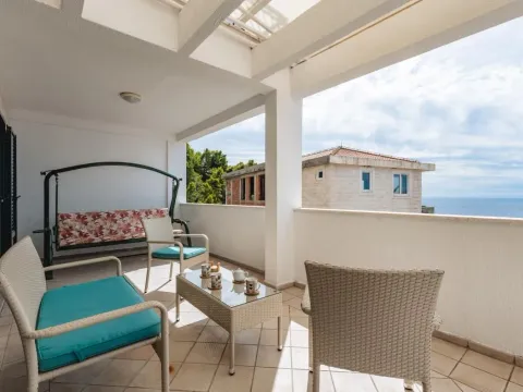 Sale, three bedroom apartment, 139m², Sveti Stefan, Budva - image 31