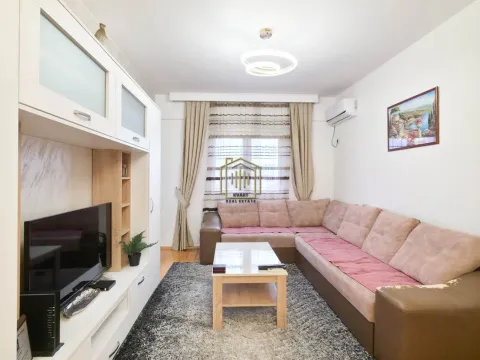 Stan in Stari Aerodrom