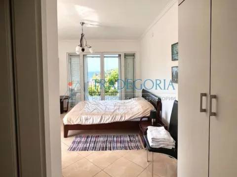 Prodaja, kuća, 260m², Petrovac, Budva - image 9