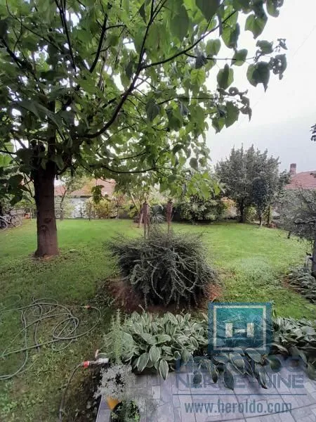 Prodaja, kuća, 325m², Solaris, Jagodina