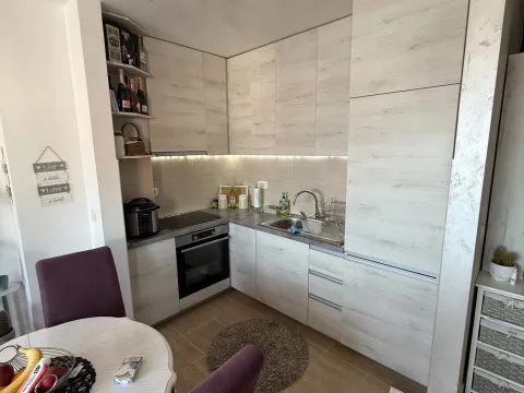 Sale, one bedroom apartment, 39m², Dubovica, Budva - image 2
