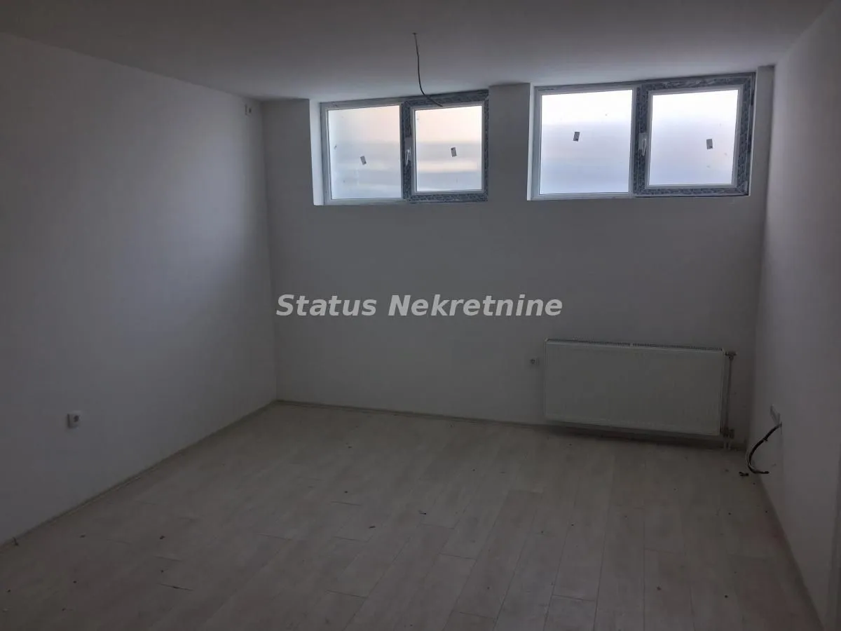 Prodaja, dvosoban stan, 38m², Futog, Novi Sad Sve Podlokacije