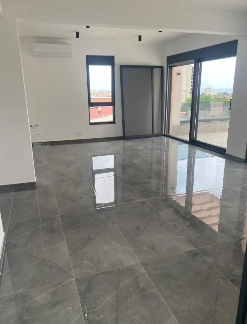 Prodaja, kuća, 400m², Bjeliši, Bar