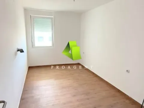 Sale, two bedroom apartment, 73m², Pantelej, Niš - image 6
