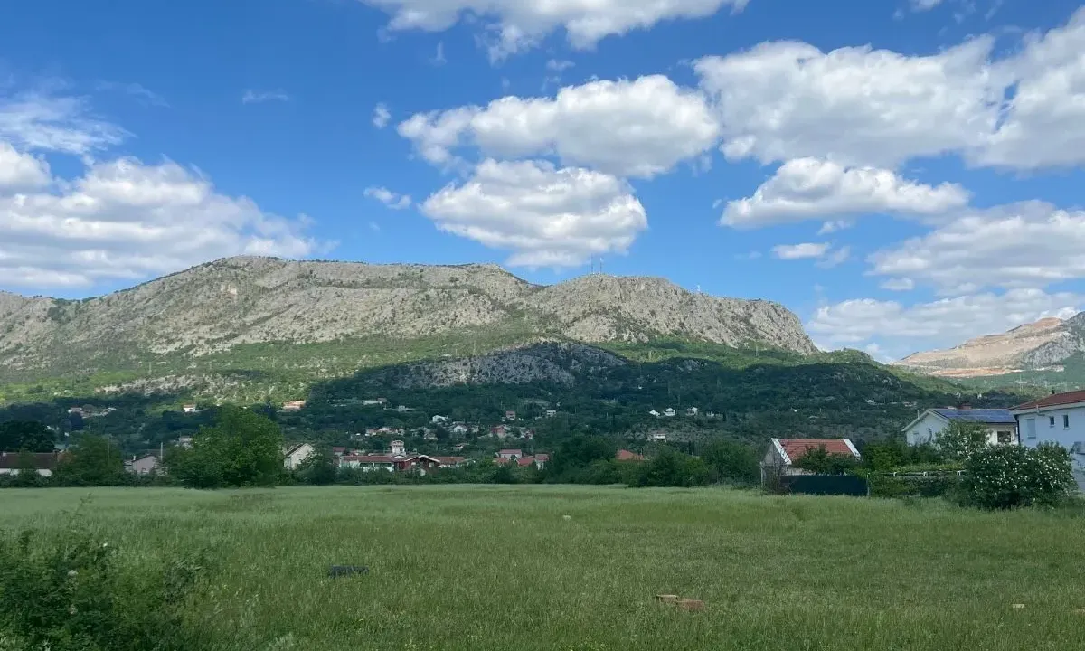Prodaja, plac, 541m², Murtovina, Podgorica