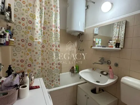 Sale, three bedroom apartment, 71m², Brace Jerković, Voždovac Sve Podlokacije - image 9