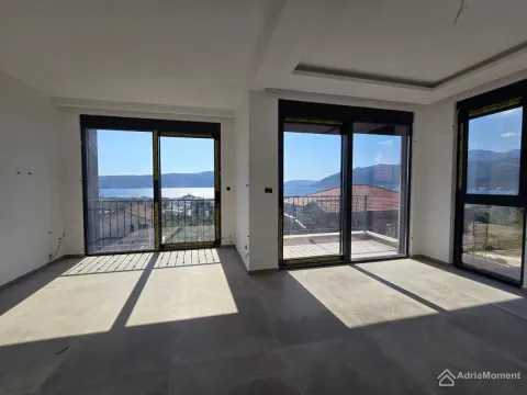 Prodaja, dvosoban stan, 61m², Centar, Tivat - image 6