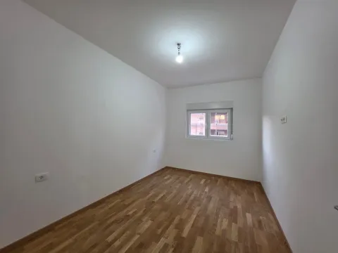 Prodaja, jednosoban stan, 46m², Bečići, Budva - image 10