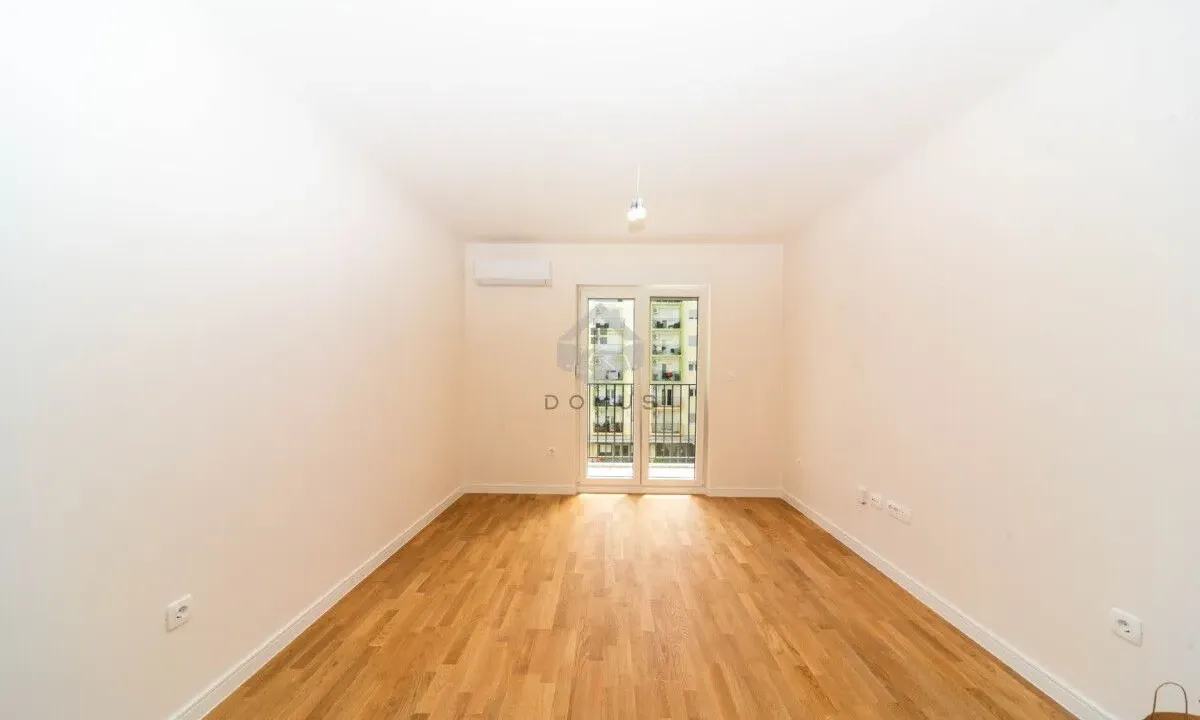 Rent, one bedroom apartment, 40m², Pobrežje, Podgorica