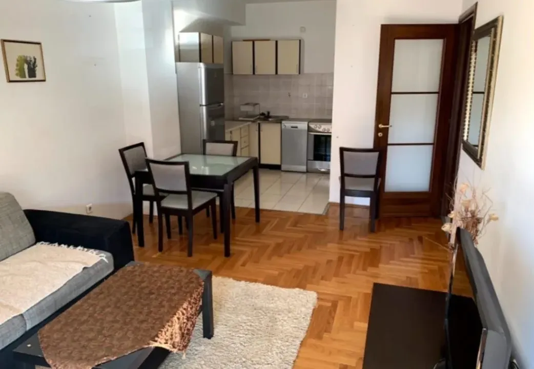Rent, one bedroom apartment, 68m², City Kvart, Podgorica