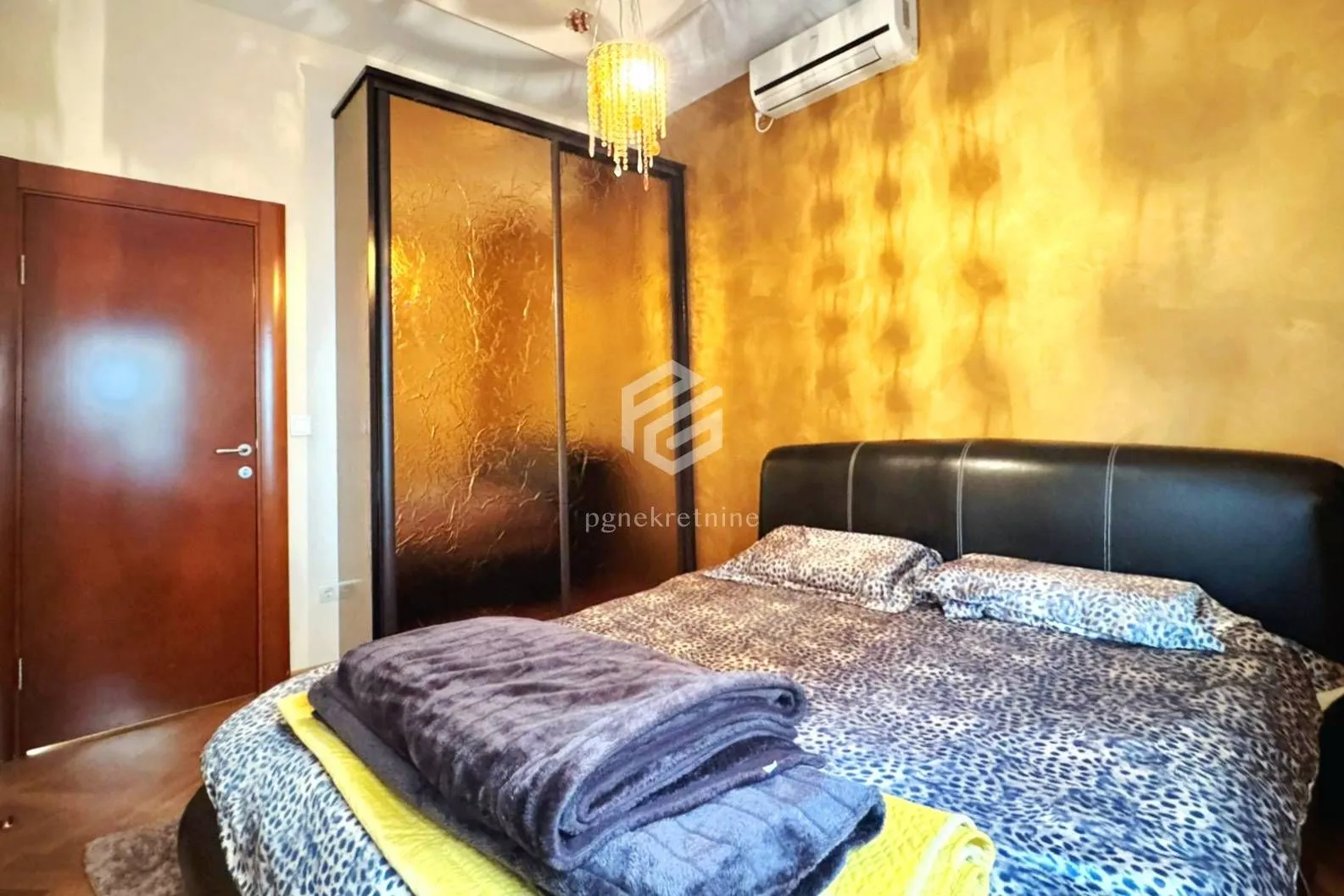 Rent, three bedroom apartment, 115m², Velji Vinogradi, Budva