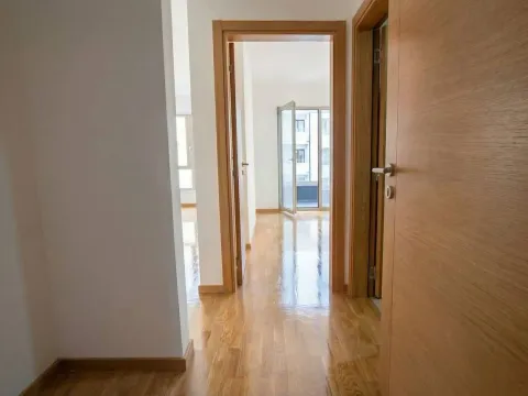 Sale, one bedroom apartment, 44m², Bečići, Budva - image 7