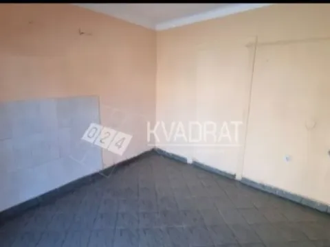 Prodaja, kuća, 200m², Bajnat, Subotica - image 14