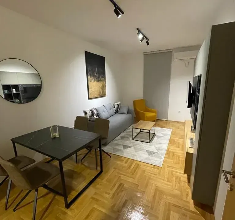 Rent, apartment, 50m², Tivat, Crna Gora