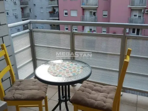 Izdavanje, dvosoban stan, 40m², Novi Beograd Blok 63, Novi Beograd Sve Podlokacije - image 17
