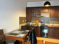 Izdavanje, jednosoban stan, 53m², City Kvart, Podgorica - image 9