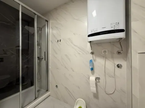 Izdavanje, dvosoban stan, 71m², New City, Podgorica - image 5