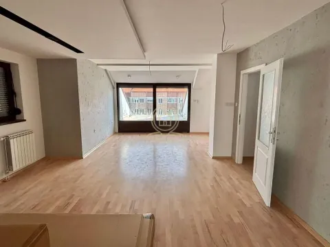 Sale, four bedroom apartment, 149m², Pantelej, Niš - image 4