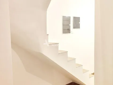 Prodaja, trosoban stan, 85m², Zemun Sve Podlokacije, Beograd - image 5