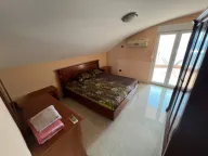 Rent, three bedroom apartment, 183m², Bečići, Budva - image 3