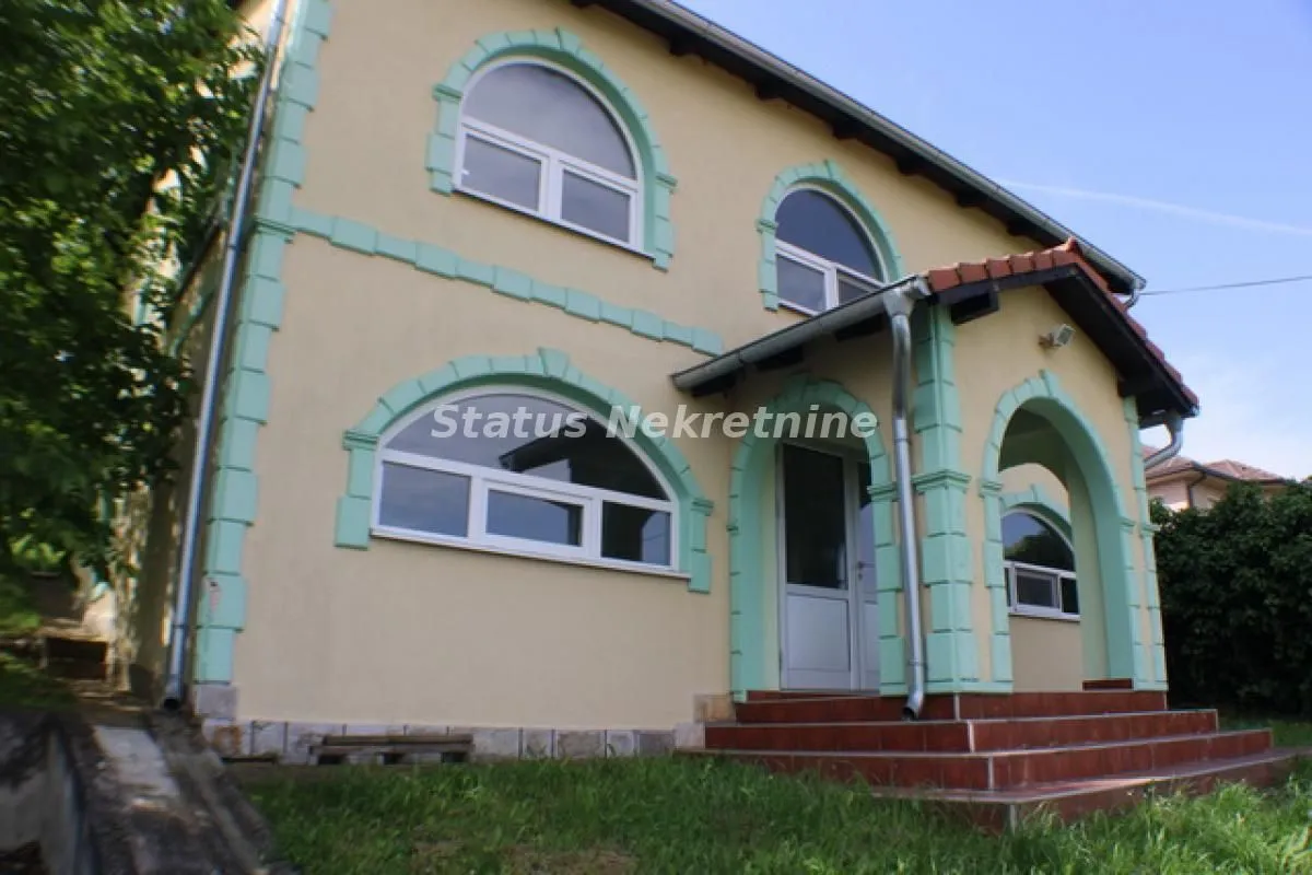 Prodaja, kuća, 220m², Ledinci, Petrovaradin