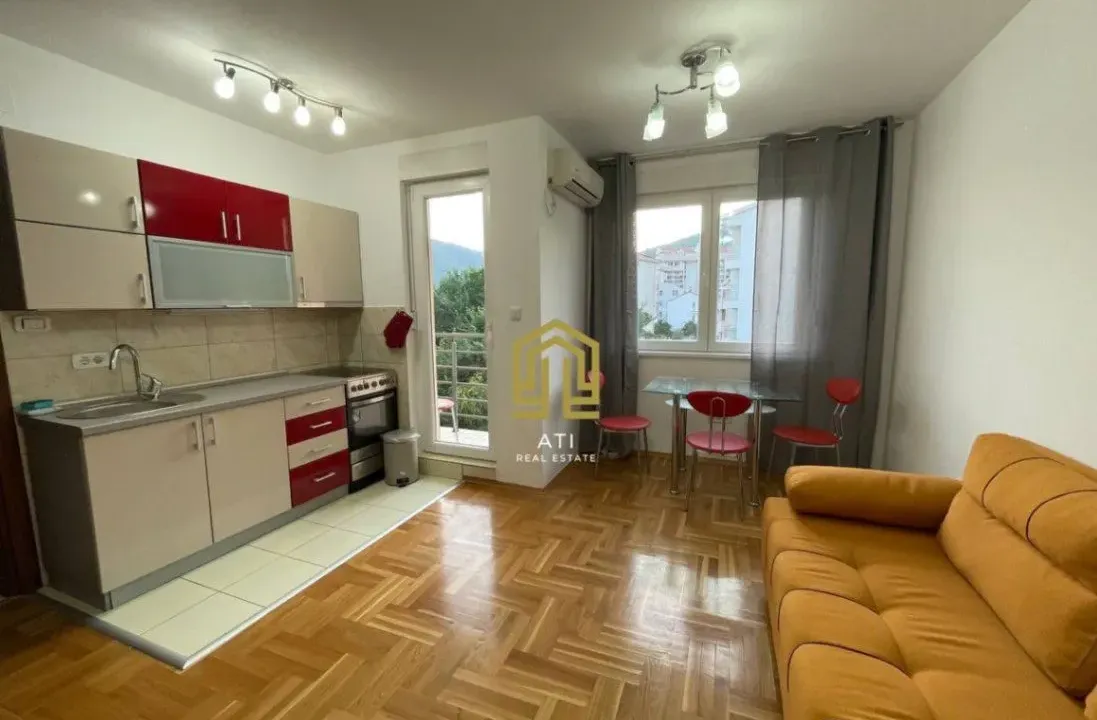 Rent, one bedroom apartment, 40m², Budva, Crna Gora