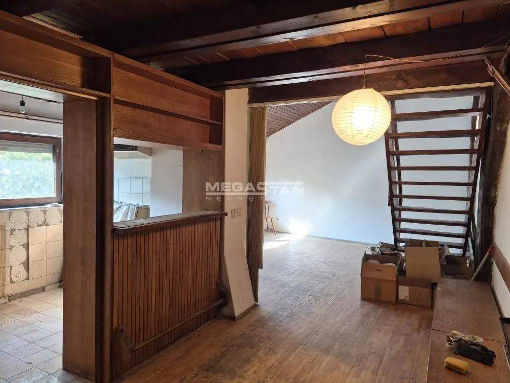 Prodaja, četvorosoban stan, 96m², Palilula Sve Podlokacije, Beograd