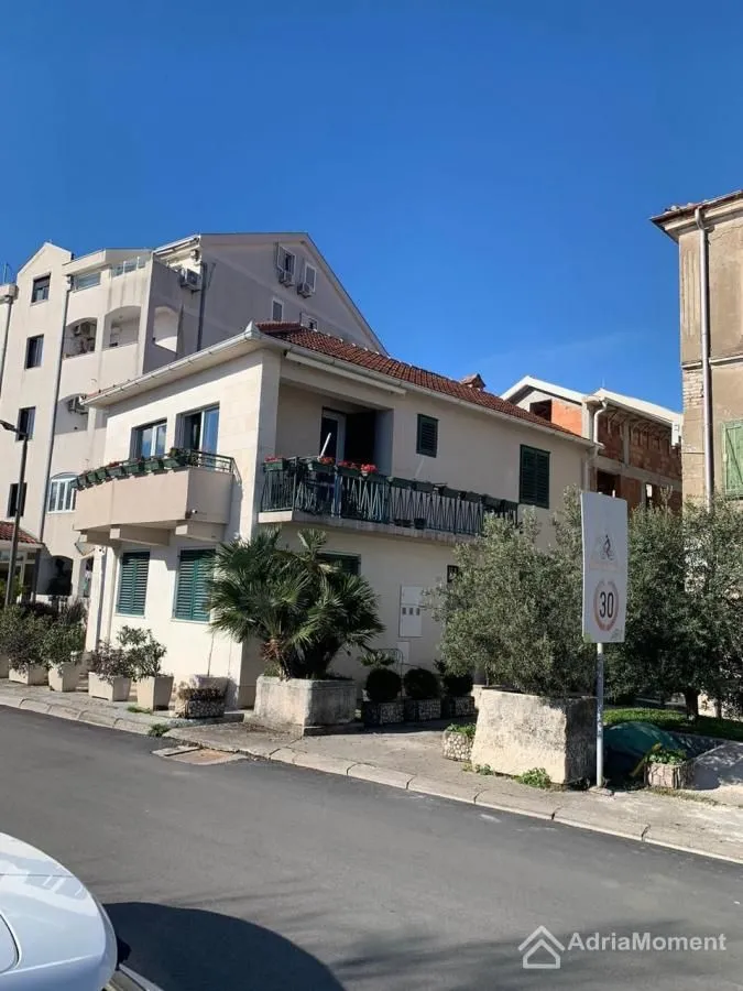 Prodaja, kuća, 105m², Donja Lastva, Tivat