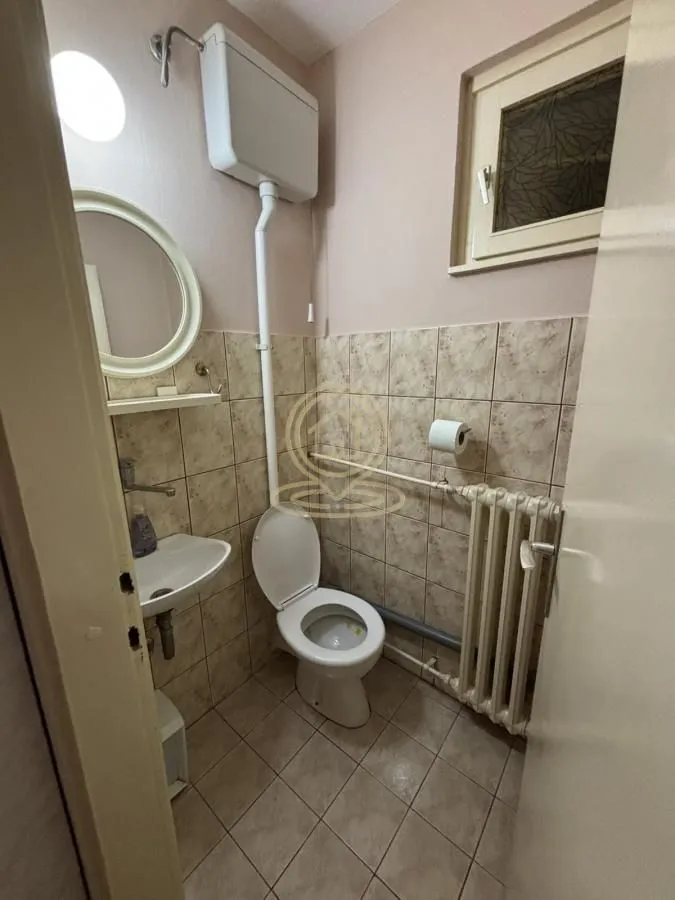 Prodaja, dvosoban stan, 49m², Rotkvarija, Novi Sad Sve Podlokacije