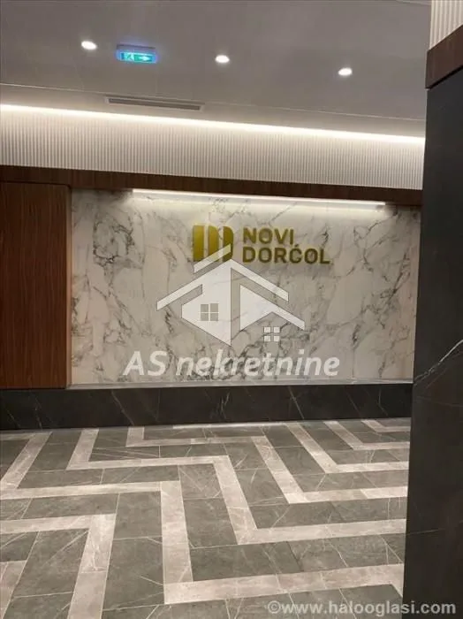 Izdavanje, trosoban stan, 69m², Stari Grad, Beograd
