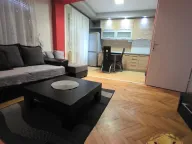 Izdavanje, trosoban stan, 70m², Karaburma, Palilula Sve Podlokacije - image 2