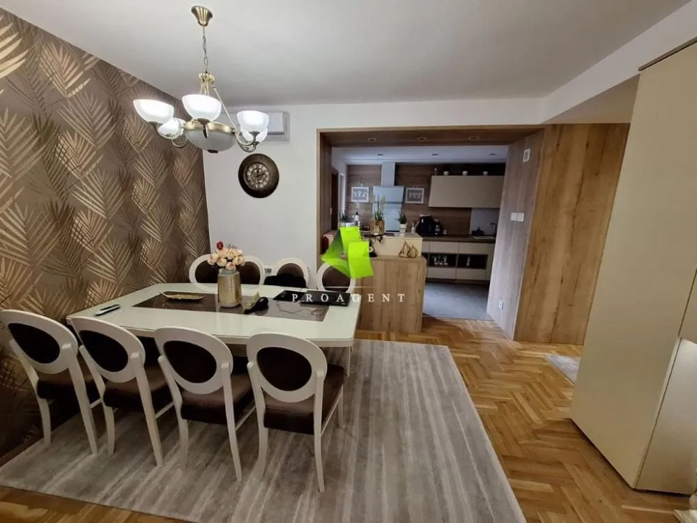 Prodaja, četvorosoban stan, 116m², Medijana, Niš