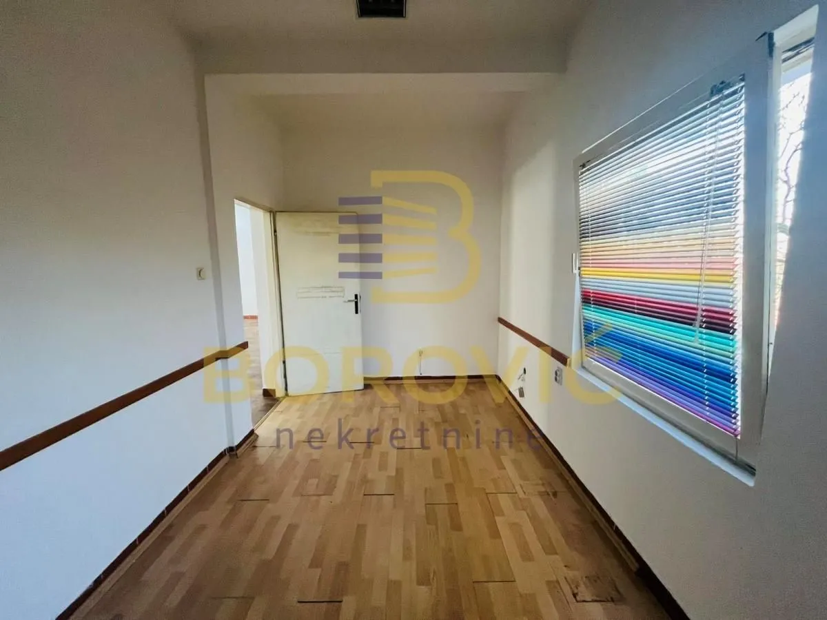 Rent, office space, 200m², Voždovac Sve Podlokacije, Beograd