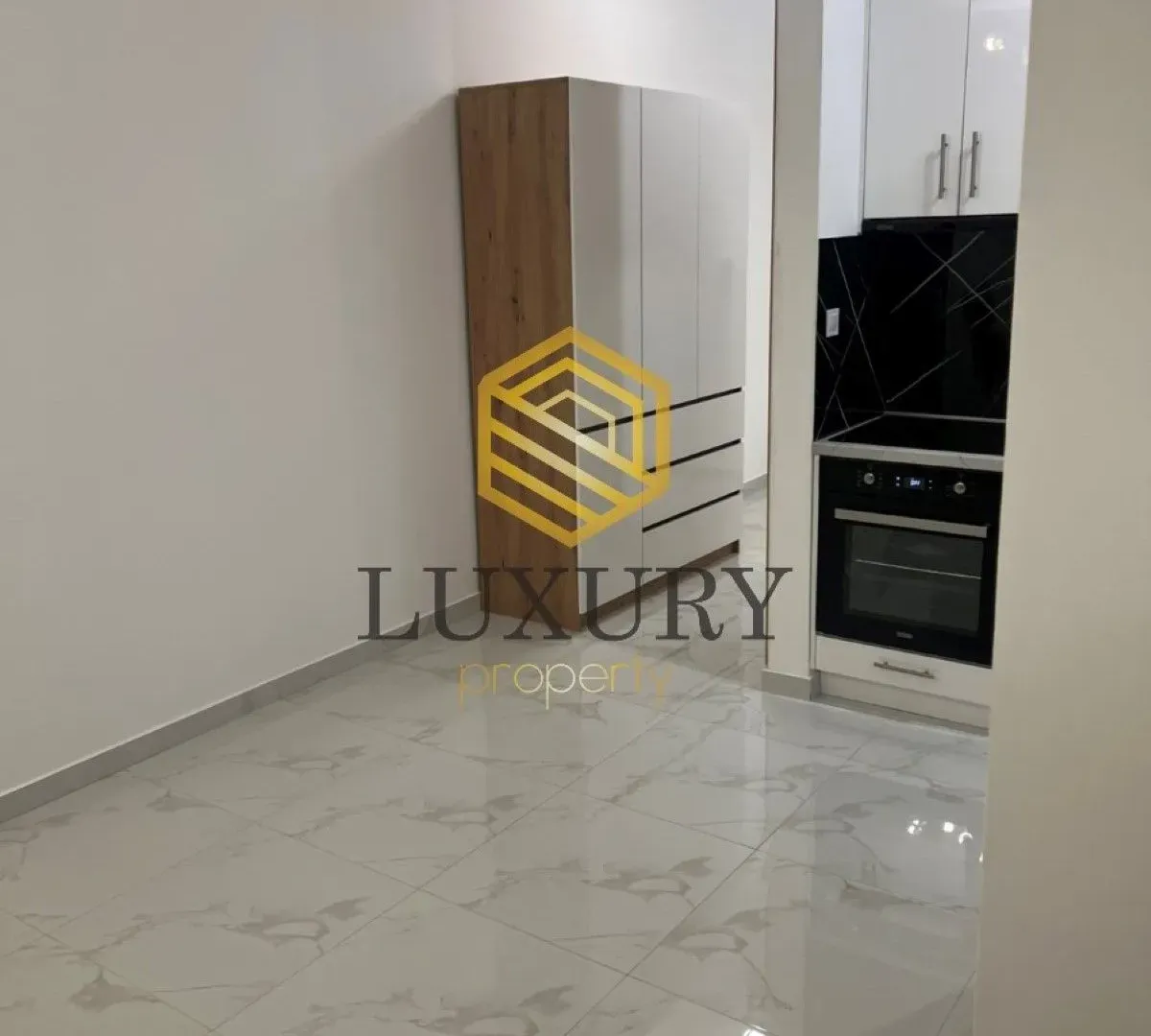 Rent, two bedroom apartment, 76m², Central Point, Podgorica