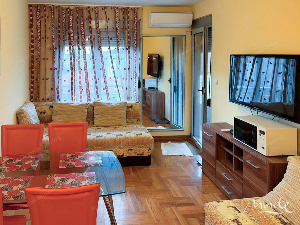 Sale, one bedroom apartment, 39m², Bečići, Budva