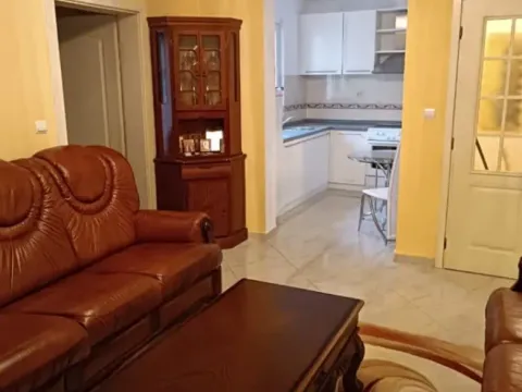 Sale, one bedroom apartment, 53m², Bečići, Budva - image 2