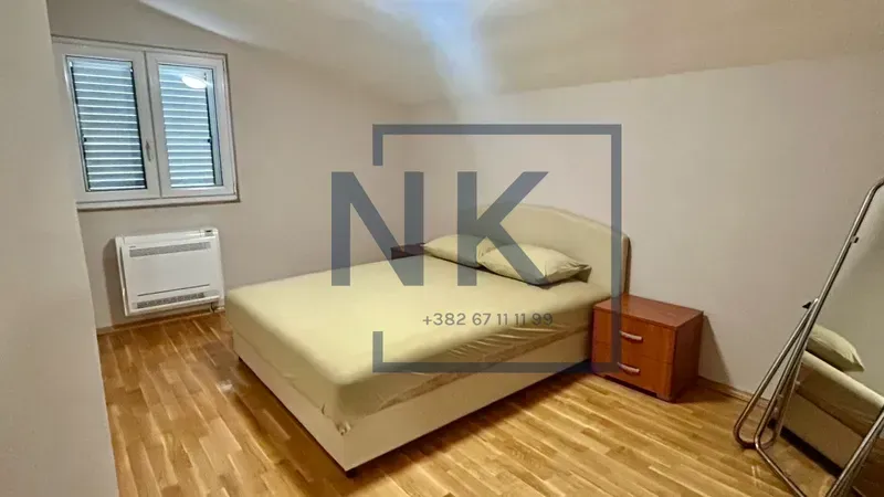 Izdavanje, kuća, 220m², Konik, Podgorica