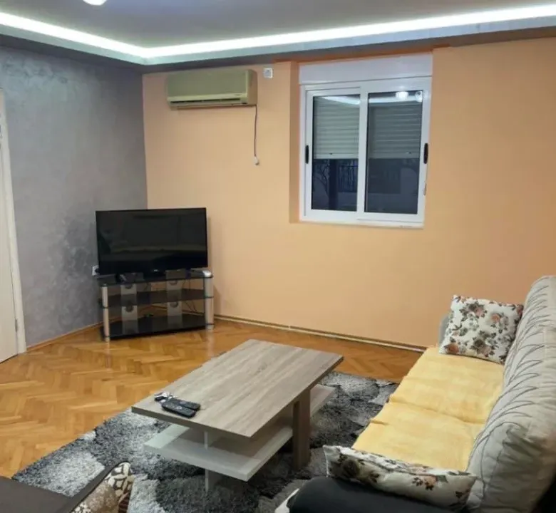 Izdavanje, dvosoban stan, 71m², Zabjelo, Podgorica