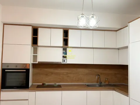 Izdavanje, dvosoban stan, 69m², Master Kvart, Podgorica - image 4