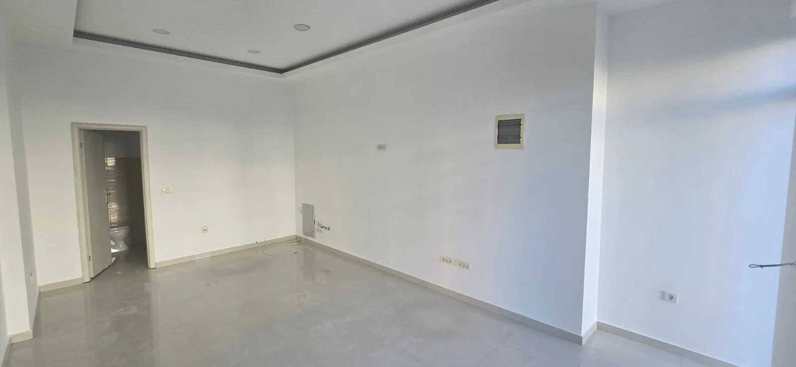 Izdavanje, poslovni prostor, 30m², Stari Aerodrom, Podgorica