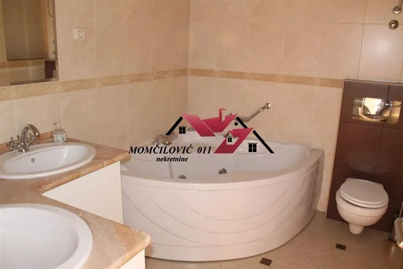 Prodaja, kuća, 119m², Sremska Mitrovica, Srbija