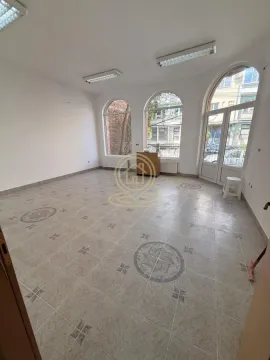 Rent, office space, 36m², Centar, Kragujevac - image 2