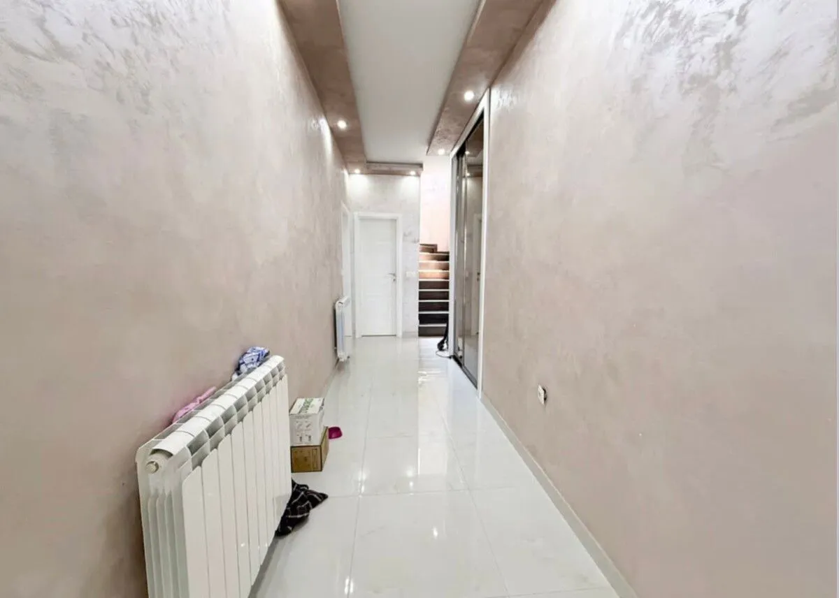Prodaja, kuća, 180m², Gornja Gorica, Podgorica