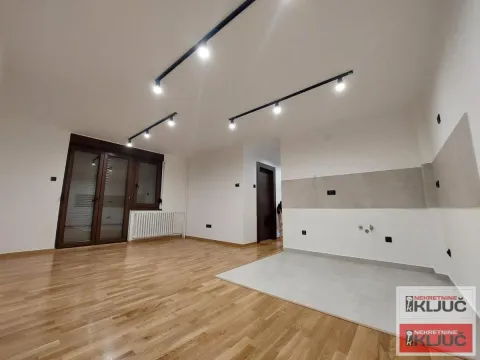 Prodaja, dvosoban stan, 52m², Novo naselje, Novi Sad - image 3