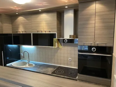 Izdavanje, dvosoban stan, 53m², Socijalno, Novi Sad Sve Podlokacije - image 4