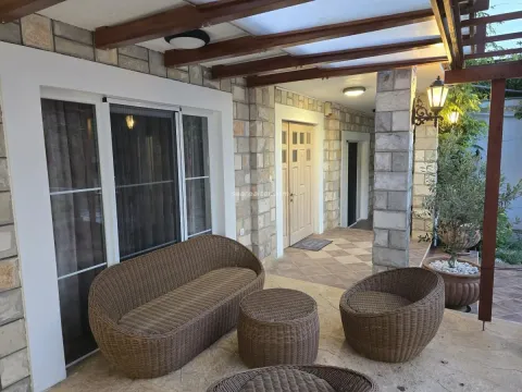 Sale, house, 234m², Mrčevac, Tivat - image 8